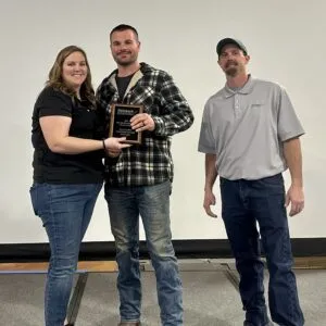 Collins Takes Top Honor in Delaware Soybean Yield Contest.